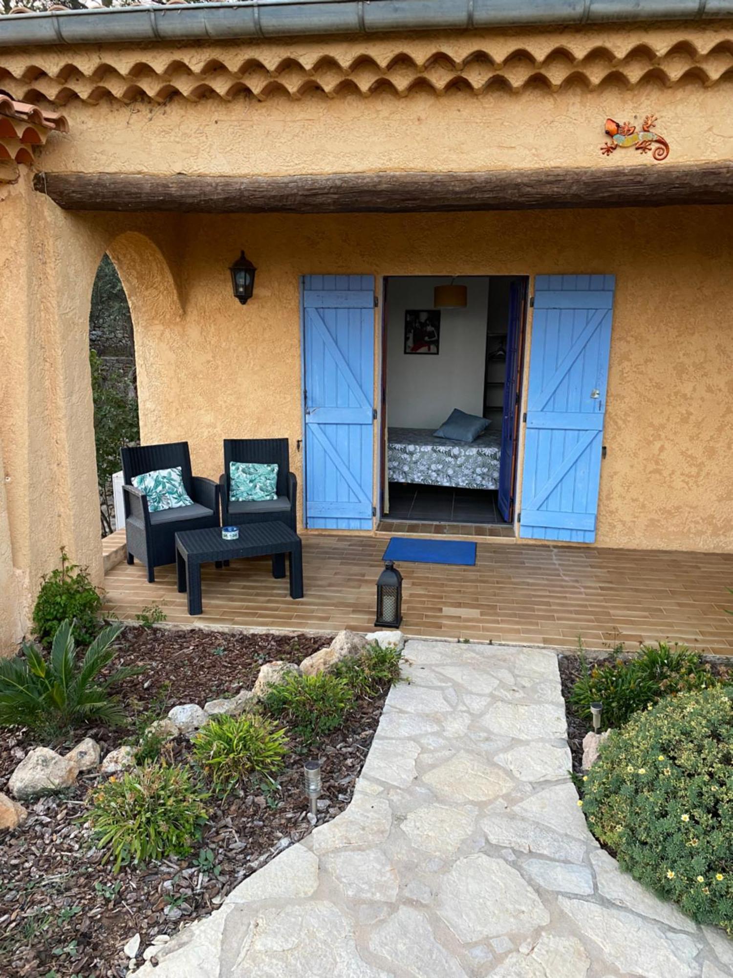 Chambres D'Hotes De Charme La Joseline Flayosc Exterior foto